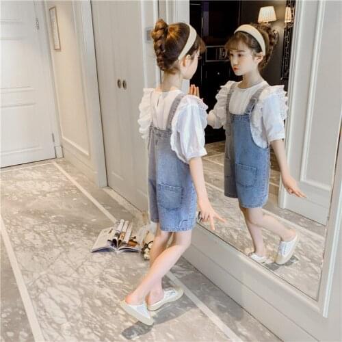 2021 Summer Girls Denim Suspenders Shorts Trousers Teenagers Children Lace Short-sleeved Top + Loose Denim Shorts 2PCS