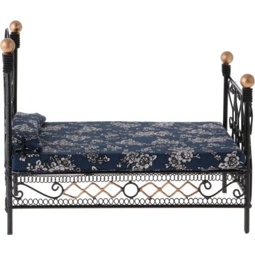 1:12 Metal Double Bed with Mattress Dollhouse Miniature Furniture Accessory