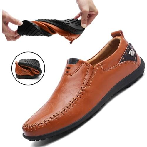 Leather Shoes Men Casual Moccasins Loafers Adult Men Breathable High Quality Footwear Slip on Male Sneakers Big Sizes Soft shoes