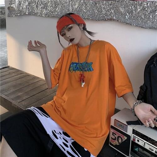 2020 Summer Loose Wild Short-sleeved T-shirt Men And Women Korea Ins Trend Harajuku Style Graffiti Alphabet Print Ladies Tops