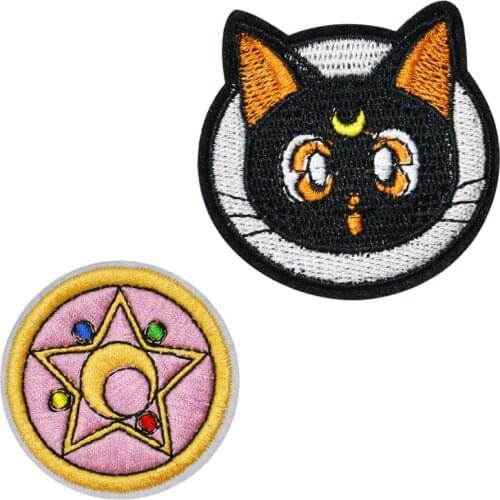 Round Cat Parches Embroidered Iron on Patches for Clothing DIY Stripes on Clothes T-shirt Jacket Badges Cat Stickers Accessories