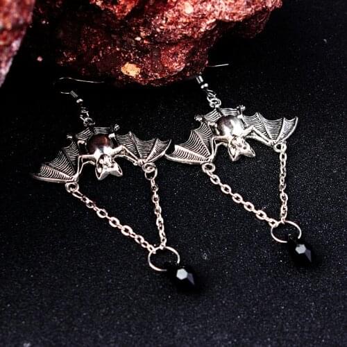 2020 Fashion Hanging Bats Gothic Halloween Earrings Black Pendant Silver Color Drop Dangle Earrings Jewelry For Women Gifts
