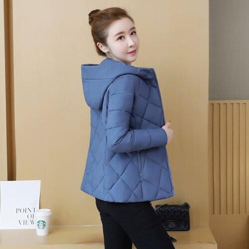 Women Winter Parkas Jacket Coat 2020 New Warm Women Hooded Coat Short Cotton Padded Winter Jacket Women