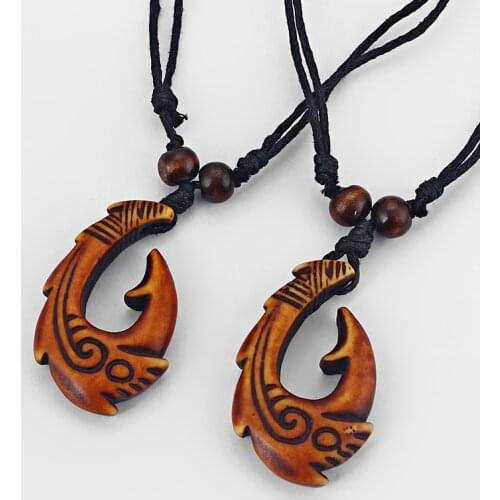 New Fashion 1pcs Carved yak Bone Fish Hook Pendant New Zealand Maori / Polynesian / Hawaiian Necklace