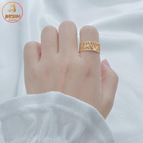 Akizoom Hollow Leaves Adjustable Toe Ring for Women Stainless Steel Adjustable Open Tail Ring Band Wedding Party Jewelry Gift