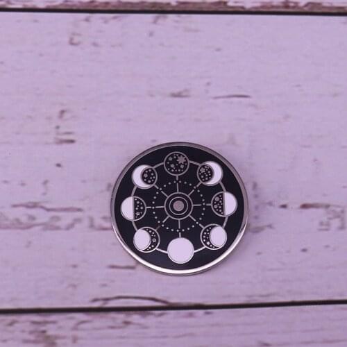 Moon Phases Brooch Patches Metal pins Astrology badge Mens and Womens Fashion