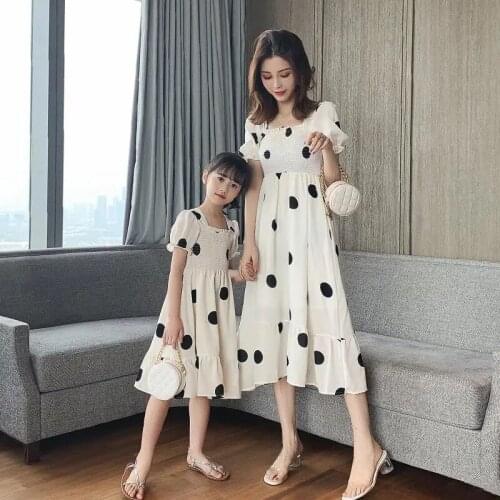 Mother and Daughter Dress 2021 Summer New Family Matching Clothes Kids Dresses for Girls Summer Polka Dot Chiffon Princess Dress