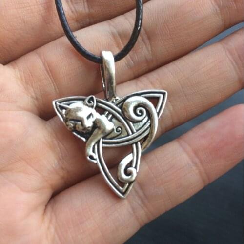 1pc Celtics Fox wolf eagle Pendant Necklace Mens Viking Necklace Jewelry Triquetra Fenrir Irish Knot Amulet Necklace Gothic
