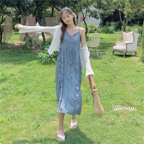 Make firm offers! The new summer broken beautiful condole belt chiffon dress