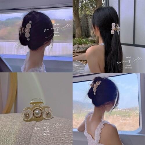 2021 New Women Elegant French Pearl Hair Claw Acrylic Vintage Hair Clips Headband Hairpin Fashion Hair Accessories Oranment