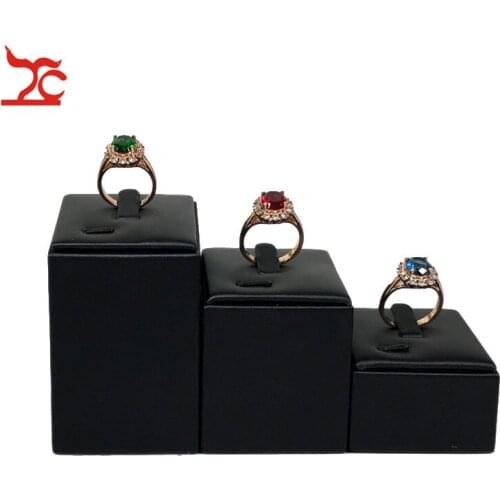 New Fashion Soft PU Ring Jewelry Diplay Stand 3Pcs/Lot Different High Wooden Ring Storage Organizer Holder Tower Stand