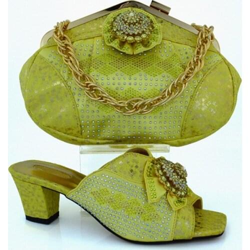 Fashionable african shoes match handbag sets with bowtie and rhinestone decoration ladies shoes for party dress MM1011 yellow