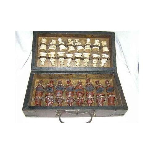 Chinese Army Style 32 Pieces Chess Set Leather Wood Box Board & Traditional Game