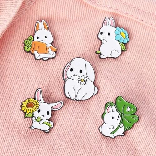 Japan And South Korea Cute White Rabbit Holding Flower Sunflower Carrot Shape Metal Brooch Pin Fashion Couple Good Friend Badge