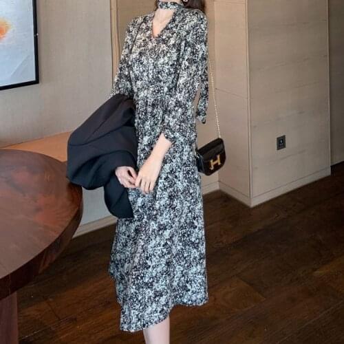 Summer WomenS Elegant Floral Mid-Length Dress Korean Style Lace Casual All-Match V-Neck Long-Sleeved Ladies Dress Banquet Dress