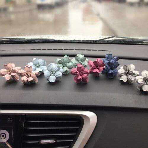 1 Pcs Creative New Rose Car Perfume Air Outlet Clip Car Perfume Refill Car Smell Vehicle Accessories Air Freshner Car Vent Decor