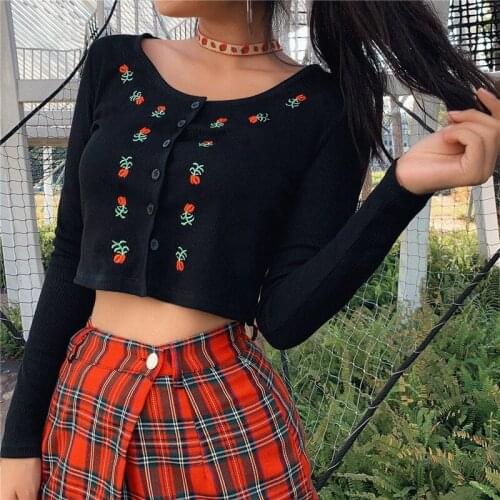 Retro Rose Embroidered Knitted Sweater Women O-neck Ling Sleeve Single Breasted Short Crop Knitwear Tops