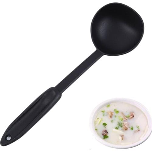 1pc High Quality Kitchen Soup Spoon Cookware Ladle Plastic Spoon Black Color Cooking Ladle For Serving Soup Utensil Tools