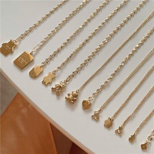 European and American Retro Cartoon Bear Necklaces Female Temperament Titanium Steel Girly Bear Necklace Party Wedding Jewelry