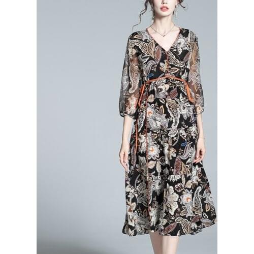 Only Plus High Class Women Dress temperament high-end womens new big swing Dresses lady fashion V-Neck Sashe Boho Dress Autumn