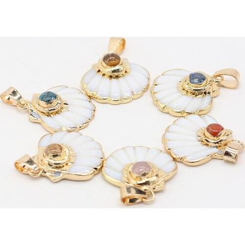 Natural Semi-Precious Stone Shell-Covered Gold Rim Pendant Opal Crystal Agate Sector Pendant for DIY Necklace Jewelry 20x25mm