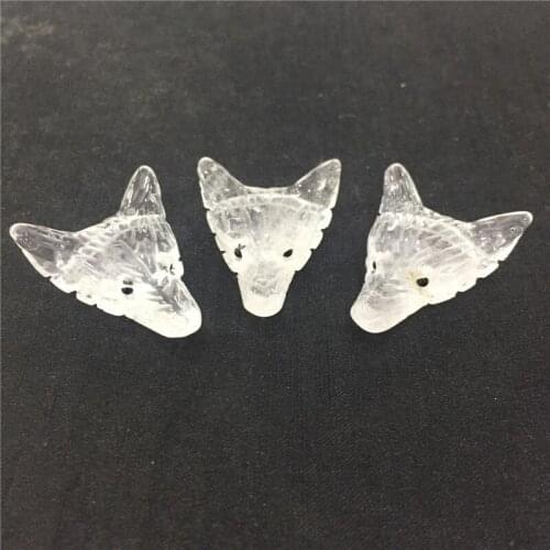 1pcs delicacy natural stones and minerals clear quartz crystal handmade wolf head figurine healing crystals as pandent with hole