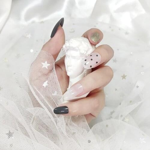 24Pcs Gold Black Wave Point Fake Nails Medium False Nails Full Cover Removeable Nail Atr Tools with Glue Nail Art Decoration