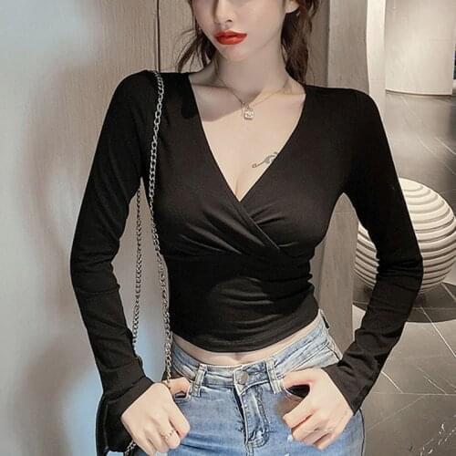 LJSXLS Korean Womens Clothing 2021 New Spring Women Solid Basic Tshirts Cotton Slim Long Sleeve T-shirt Sexy V Neck Crop Tops
