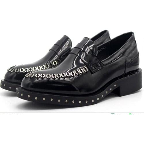 New arrival classics black handmade soild dress shoes for men slip on Stainless steel ring men shoes loafers