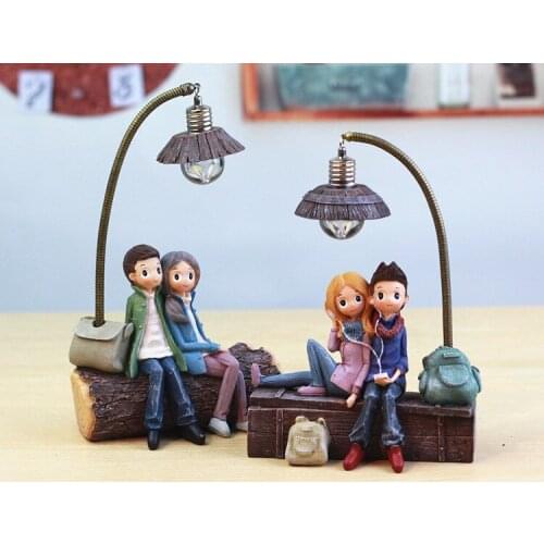 Night Light Ornaments Creative Retro Lovers Nightlight Miniature Figurines LED