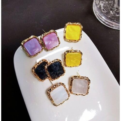 High-sense Korean Trend Elegant Golden Edge Geometric Square Stud Earrings for Women Girl Fashion Jewelry Party Gifts