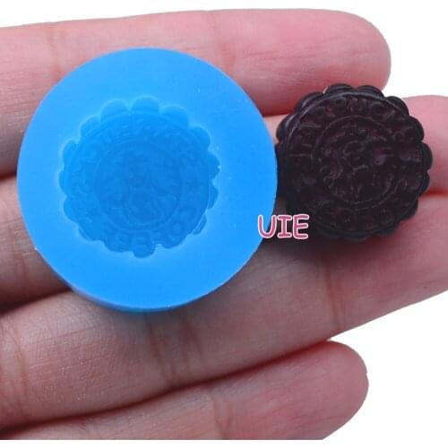 GYL233U 19.4mm Mooncake Silicone Mold Fondant Cake Decoration Candy Resin Clay Earrings Necklace Craft Soap Candle FOOD SAFE