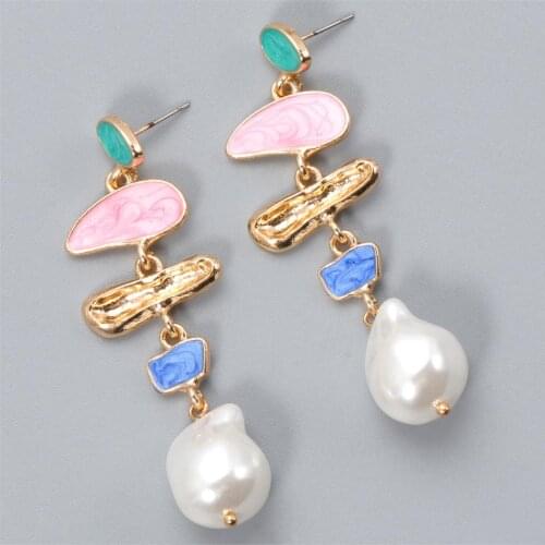 New Arrivals Irregular Pink Pearl Dangle Earrings Simple Korean Elegant Pearl Drop Earring Jewelry Accessories for Women Gift