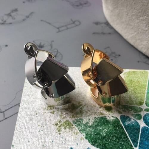 Creative Fashion Nana Osaki Ring Anime Cosplay Finger Bone Silver Ring Retro Punk Metal Joint Ring Gothic Bendable Jewelry