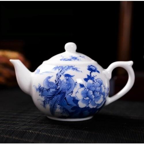 Jingdezhen Teapot 220ml Ceramic Blue and White Porcelain Tea Kettle Container Handle Water Kettles Kung Fu Tea Set Teaware Decor