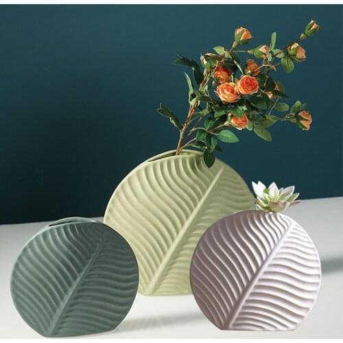 Ceramic vase Leaves artifical flower holder modern Home golden Decorative artist mothers day birthday gift wedding table decor