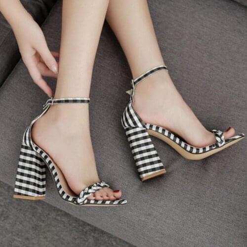 Fashionable Womens Shoes Breathable Non-slip Outdoor sandals Casual High-heeled Sandals Novelty Thick Bottom Sandals Beach Shoes
