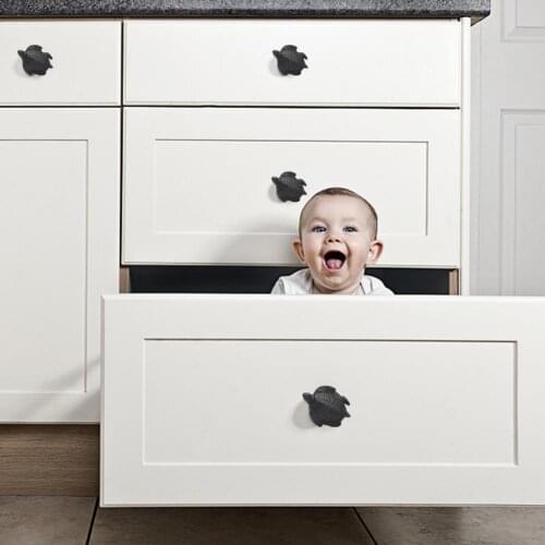 Vintage Cabinet Handle Compatible Iron Sea Animal Drawer Knobs for Cupboard Wardrobe cast iron handle