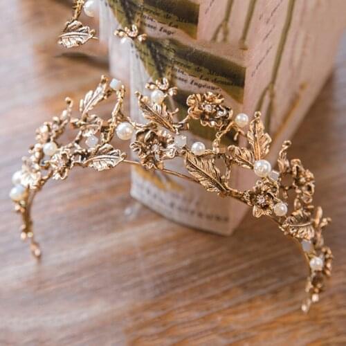 DIEZI Fashion Flower Baroque Luxury Crystal AB Bridal Crown Tiaras Gold Diadem Tiaras for Women Bride Wedding Hair Accessories
