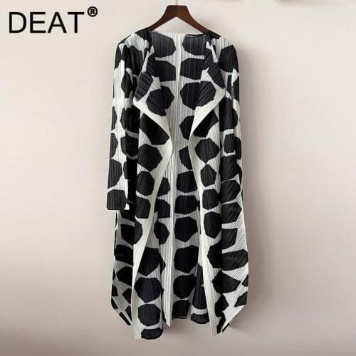 DEAT Women Pleated Jackets Print Hit Color Lapel Long Sleeve Casual Style Loose Cardigan Coat 2021 New Autumn Fashion 15JK469