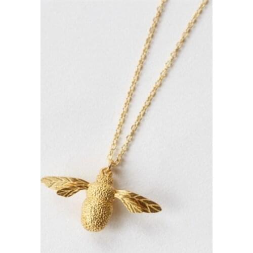 Korean Bee Pendant New Clavicle Chain Cute 925 Sterling Silver Temperament Personality Fashion Female Jewelry Necklace SNE003