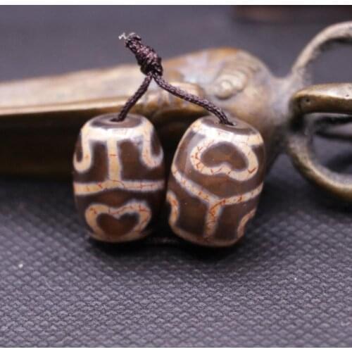 A Pair of Power Tibetan Old Agate Lotus Base Longevity Bloody dZi Bead Amulet 5A LKbrother Sauces Top Qulality Garrentee