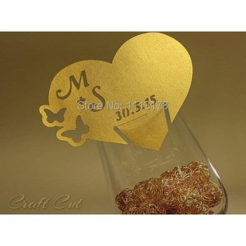 Custom wine glass cards wedding. Heart place cards.Escort card for wine glass Personalized table name card