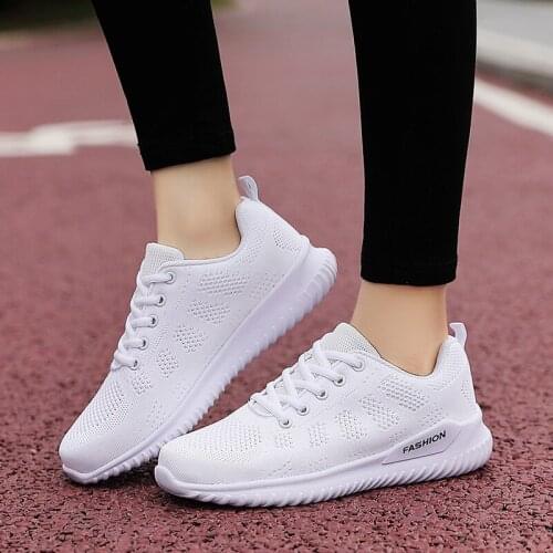 Running Shoes Large Size Womens Sports Fashion Mesh Breathable Casual Womens Running Shoes 2021 New Summer