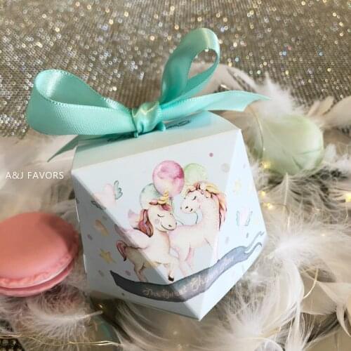 50pcs Unique creative unicorn Paper wedding party favour boxes baby shower bridal shower candy favor holders chocolate box