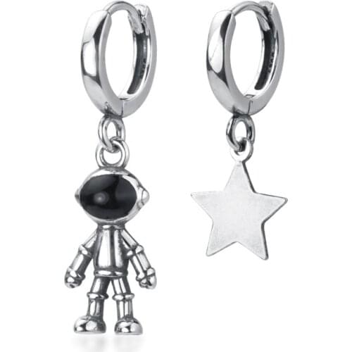 925 Sterling Silver Cute Astronaut Star Asymmetric Thai Silver Color Hoop Earrings For Women Ear Jewelry Birthday Gifts S-E1065