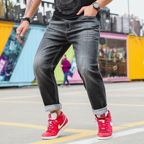 2020 Jeans Men Large Size Loose Fit Stretch Denim Trousers Big Fat Male Cowboy Pants 42 44 46 Oversized Plus Size 4XL 5XL 6XL