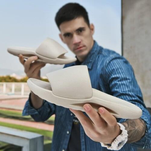 Men Fashion Sandals Hard-Wearing Non-Slip Flip Flop Comfortable Beach Shoes Light PVC Sole Leathable 36-45 Zapatillas Mujer