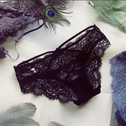 Sexy Black Lace Women Briefs Panties Transparent Breathable Elastic Lingerie Women‘s Low-Rise Hollow Out Underwear