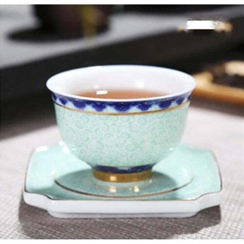 Small Tea Cup With Saucer Flower Blue and White Porcelain Tea Bowl Jingdezhen Ceramic Kung Fu Teacup Coffee Beer Wine Mug